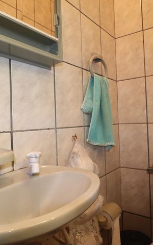 Casa à venda com 116m², 3 quartos e 2 vagasLavabo