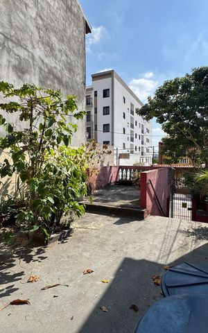 Casa à venda com 150m², 3 quartos e 1 vaga Casa à venda com 150m², 3 quartos e 1 vagaQuintal