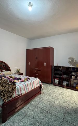 Casa à venda com 150m², 3 quartos e 1 vaga Casa à venda com 150m², 3 quartos e 1 vagaSuíte
