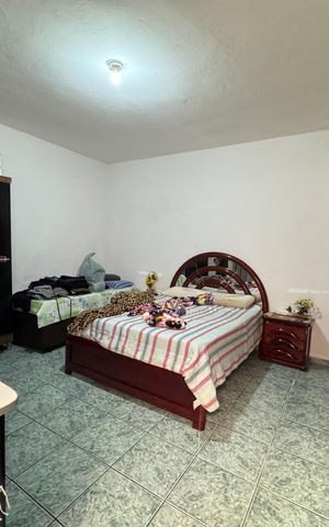 Casa à venda com 150m², 3 quartos e 1 vaga Casa à venda com 150m², 3 quartos e 1 vagaSuíte