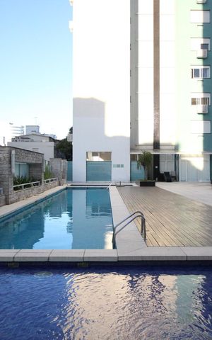 Apartamento à venda com 112m², 3 quartos e 1 vagaÁrea comum - Piscina