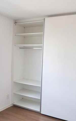Apartamento para alugar com 90m², 2 quartos e 2 vagas Apartamento para alugar com 90m², 2 quartos e 2 vagasQuartos