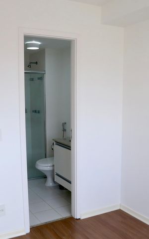 Apartamento para alugar com 90m², 2 quartos e 2 vagas Apartamento para alugar com 90m², 2 quartos e 2 vagasQuartos