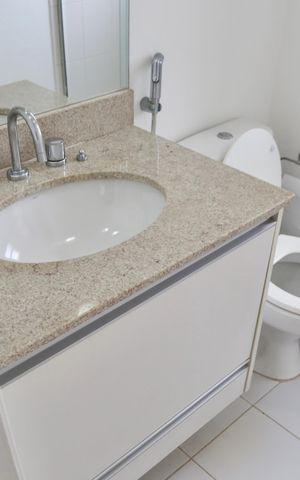 Apartamento para alugar com 90m², 2 quartos e 2 vagas Apartamento para alugar com 90m², 2 quartos e 2 vagasBanheiro