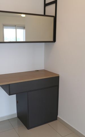 Apartamento para alugar com 90m², 2 quartos e 2 vagas Apartamento para alugar com 90m², 2 quartos e 2 vagasEscritório