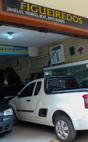 Casa para alugar com 450m², 4 quartos e 6 vagas