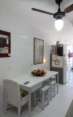 Apartamento à venda com 147m², 4 quartos e 1 vagaCozinha