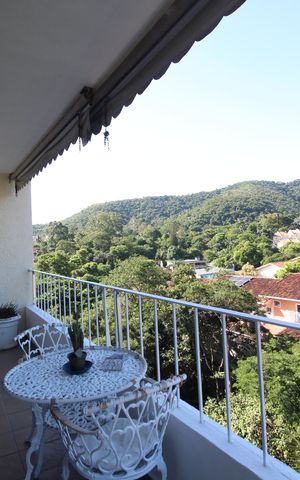 Apartamento à venda com 147m², 4 quartos e 1 vagaVaranda
