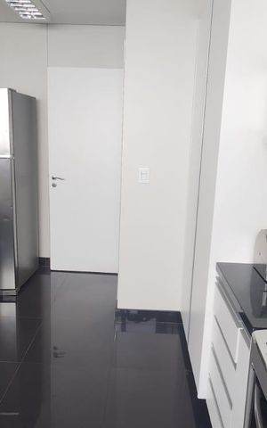 Apartamento à venda com 320m², 4 quartos e 4 vagas Apartamento à venda com 320m², 4 quartos e 4 vagasCozinha