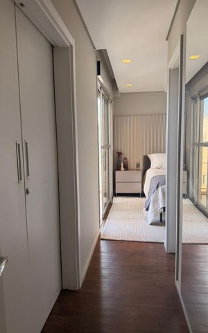 Apartamento à venda com 320m², 4 quartos e 4 vagas Apartamento à venda com 320m², 4 quartos e 4 vagasCorredor