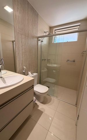Apartamento à venda com 320m², 4 quartos e 4 vagas Apartamento à venda com 320m², 4 quartos e 4 vagasBanheiro