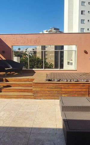 Apartamento à venda com 320m², 4 quartos e 4 vagas Apartamento à venda com 320m², 4 quartos e 4 vagasÁrea externa