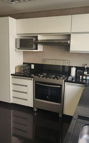 Apartamento à venda com 320m², 4 quartos e 4 vagas Apartamento à venda com 320m², 4 quartos e 4 vagasCozinha