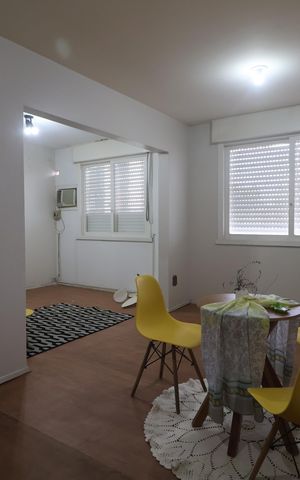 Apartamento à venda com 93m², 2 quartos e sem vagaSala