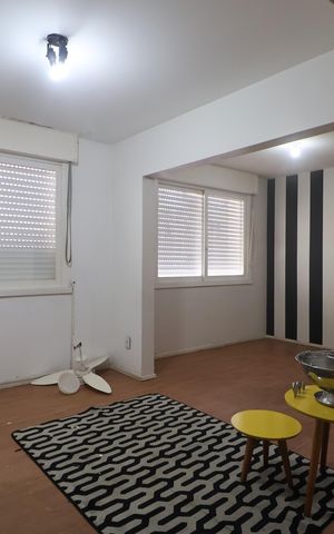 Apartamento à venda com 93m², 2 quartos e sem vagaSala