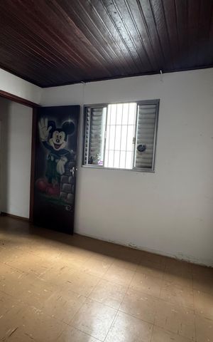 Casa à venda com 80m², 4 quartos e 2 vagas Casa à venda com 80m², 4 quartos e 2 vagasQuarto 4