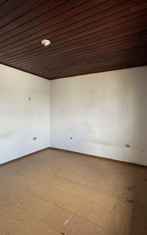 Casa à venda com 80m², 4 quartos e 2 vagas Casa à venda com 80m², 4 quartos e 2 vagasQuarto 3