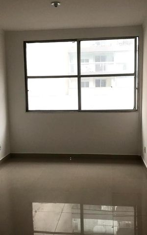 Apartamento à venda com 130m², 4 quartos e sem vaga Apartamento à venda com 130m², 4 quartos e sem vagaSala