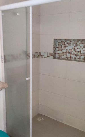 Apartamento à venda com 130m², 4 quartos e sem vaga Apartamento à venda com 130m², 4 quartos e sem vagaBanheiro
