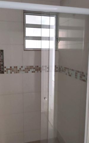 Apartamento à venda com 130m², 4 quartos e sem vaga Apartamento à venda com 130m², 4 quartos e sem vagaBanheiro