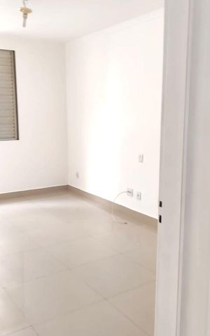 Apartamento à venda com 130m², 4 quartos e sem vaga Apartamento à venda com 130m², 4 quartos e sem vagaQuarto