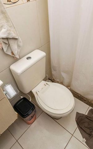 Apartamento à venda com 100m², 3 quartos e sem vaga Apartamento à venda com 100m², 3 quartos e sem vagaBanheiro Social
