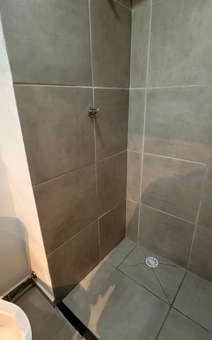 Apartamento à venda com 52m², 2 quartos e sem vaga Apartamento à venda com 52m², 2 quartos e sem vagaBanheiro social