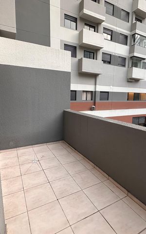 Apartamento à venda com 52m², 2 quartos e sem vaga Apartamento à venda com 52m², 2 quartos e sem vagaVaranda