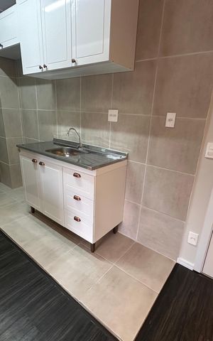 Apartamento à venda com 52m², 2 quartos e sem vaga Apartamento à venda com 52m², 2 quartos e sem vagaCozinha