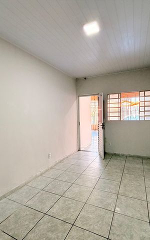 Casa à venda com 148m², 3 quartos e 3 vagasSala
