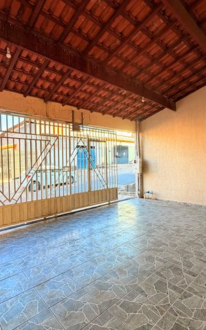Casa à venda com 148m², 3 quartos e 3 vagasGaragem