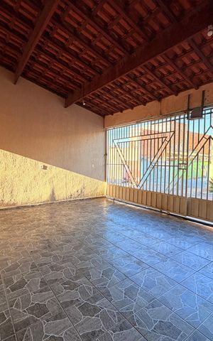 Casa à venda com 148m², 3 quartos e 3 vagasGaragem