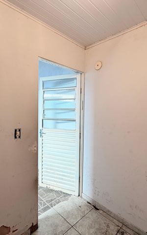 Casa à venda com 148m², 3 quartos e 3 vagasDepósito