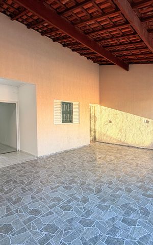 Casa à venda com 148m², 3 quartos e 3 vagasGaragem