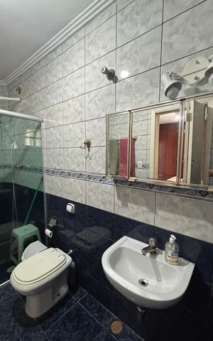 Casa à venda com 220m², 3 quartos e 2 vagas Casa à venda com 220m², 3 quartos e 2 vagasBanheiro da Suíte