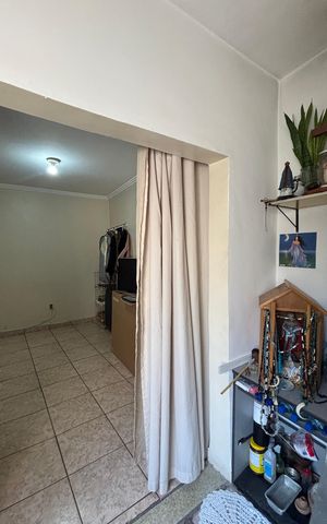 Casa à venda com 220m², 3 quartos e 2 vagas Casa à venda com 220m², 3 quartos e 2 vagasQuarto 1