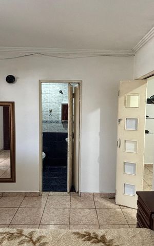 Casa à venda com 220m², 3 quartos e 2 vagas Casa à venda com 220m², 3 quartos e 2 vagasSuite