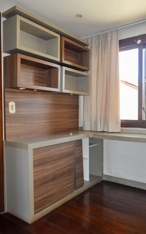 Casa para alugar com 200m², 3 quartos e 1 vaga Casa para alugar com 200m², 3 quartos e 1 vagaEscritório