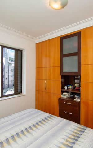 Apartamento à venda com 150m², 3 quartos e 2 vagas Apartamento à venda com 150m², 3 quartos e 2 vagasQUARTO3
