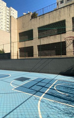 Apartamento para alugar com 125m², 3 quartos e 2 vagas Apartamento para alugar com 125m², 3 quartos e 2 vagasÁrea comum - Quadra