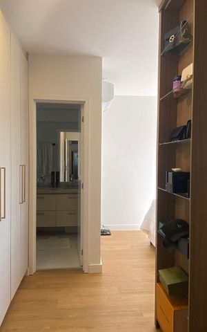 Apartamento para alugar com 125m², 3 quartos e 2 vagas Apartamento para alugar com 125m², 3 quartos e 2 vagasSuíte 2 - Closet