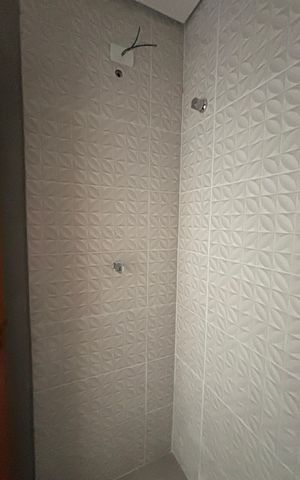 Apartamento à venda com 90m², 2 quartos e 1 vaga Apartamento à venda com 90m², 2 quartos e 1 vagaBanheiro