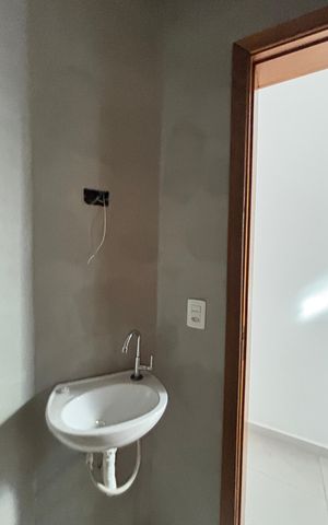 Apartamento à venda com 90m², 2 quartos e 1 vaga Apartamento à venda com 90m², 2 quartos e 1 vagaBanheiro