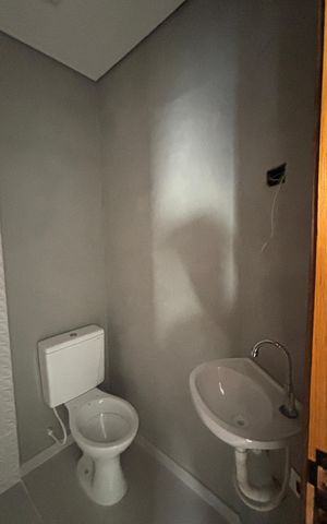 Apartamento à venda com 90m², 2 quartos e 1 vaga Apartamento à venda com 90m², 2 quartos e 1 vagaBanheiro