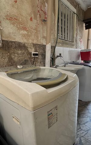 Casa à venda com 178m², 3 quartos e 2 vagasÁrea de Serviço
