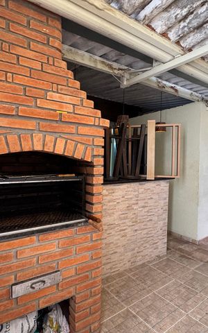 Casa à venda com 178m², 3 quartos e 2 vagasChurrasqueira