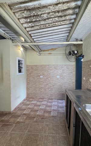 Casa à venda com 178m², 3 quartos e 2 vagasChurrasqueira
