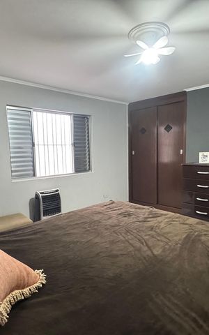 Casa à venda com 178m², 3 quartos e 2 vagasQuarto 2