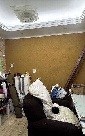 Casa à venda com 178m², 3 quartos e 2 vagasSuíte