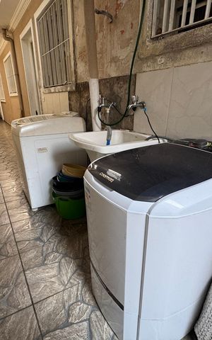 Casa à venda com 178m², 3 quartos e 2 vagasÁrea de Serviço